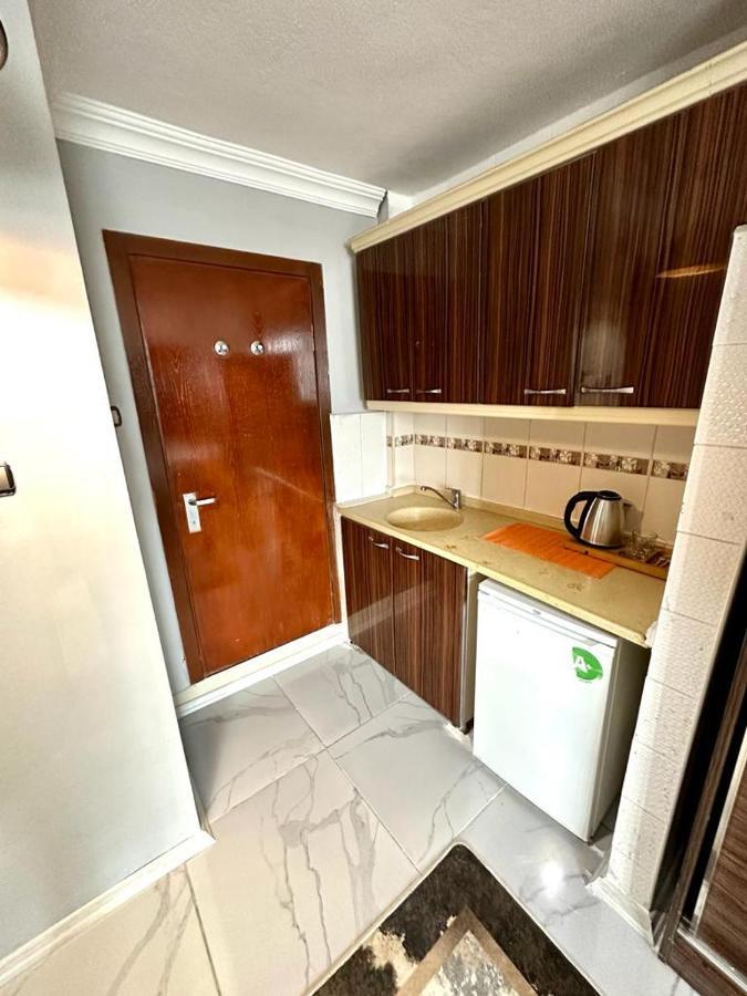 Simax Apart Hotel Istanbul Exteriör bild
